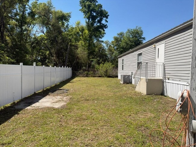Building Photo - 3616 Tom Bryan Ln