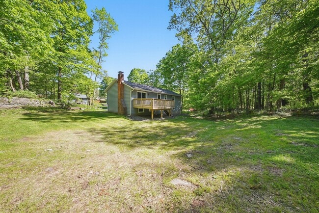 Building Photo - 30 Doe Rd