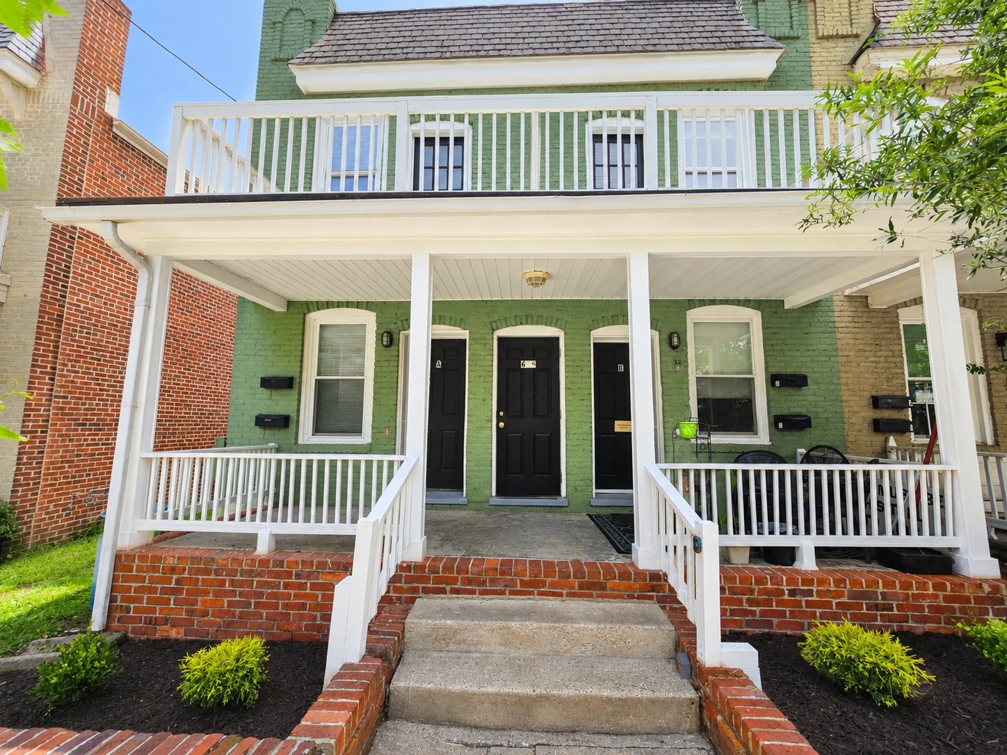Building Photo - 615 N 32nd St