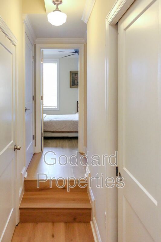 Building Photo - 907 Stiles St