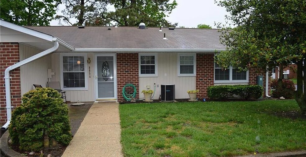 Building Photo - 865A Inverness Ct