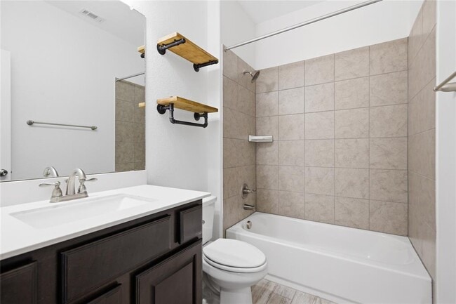 Building Photo - 20213 Arctic Loon Pass