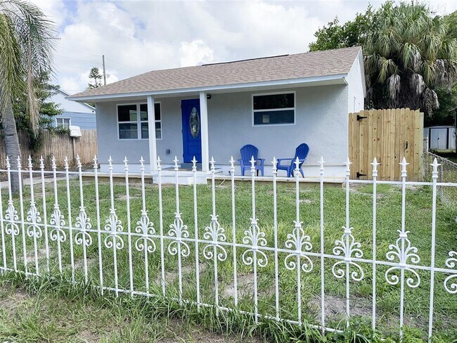 Primary Photo - 4537 10th Ave S