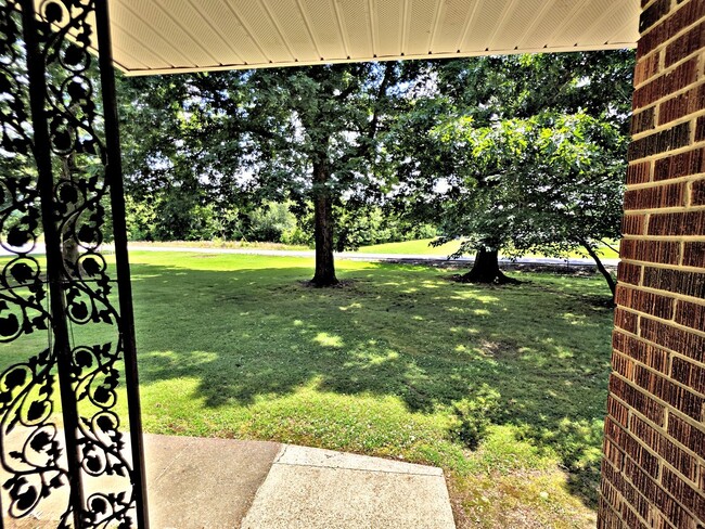 Building Photo - House Athens/Limestone County 4BR/2BA with 2 car garage