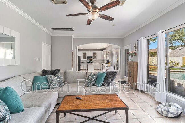 Building Photo - 11230 Sunshine Park Dr