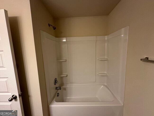 Building Photo - 376 Pernell Dr