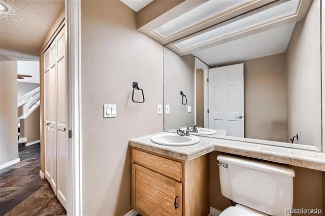 Building Photo - 9306 S Pepperwood Ln