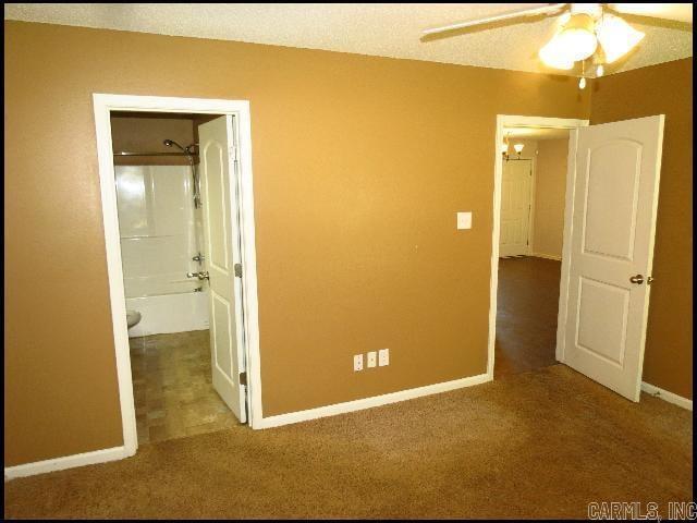 Building Photo - 4870 Tall Grass Dr