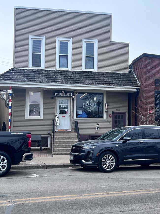 Building Photo - 20 W Hinsdale Ave