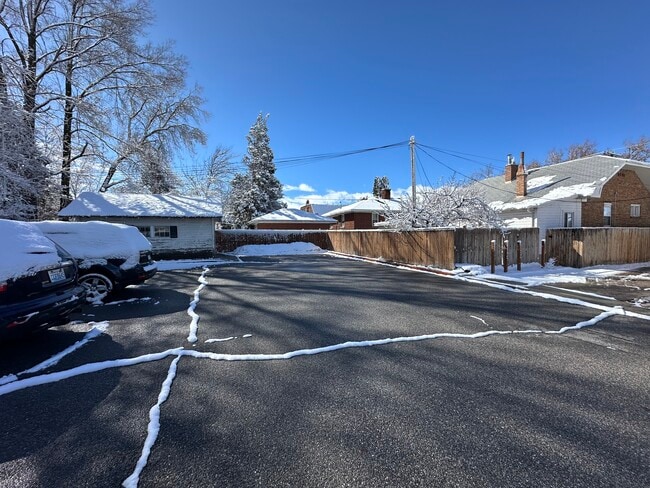 Building Photo - 382 N 200 E