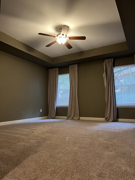 Master bedroom (upstairs) - 4701 Rainbow Trout Dr