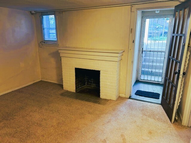 ;iving room - 1891 S Pennsylvania St