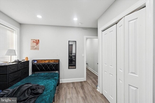 Building Photo - 4024 Parkside Ave