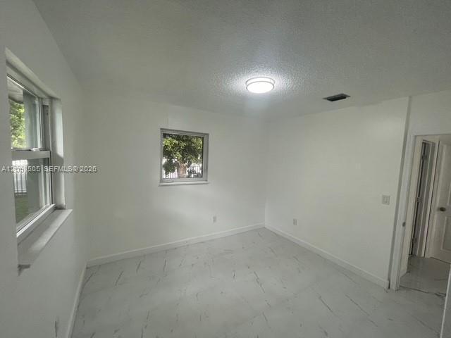 Building Photo - 7800 N Miami Ave