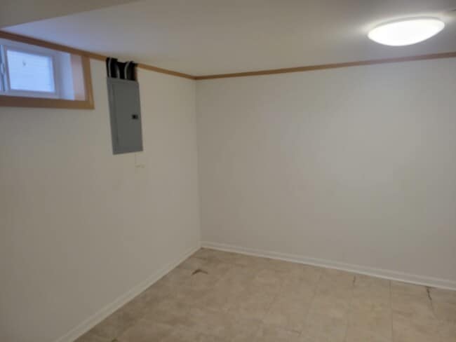 Building Photo - 2382 S Scott St