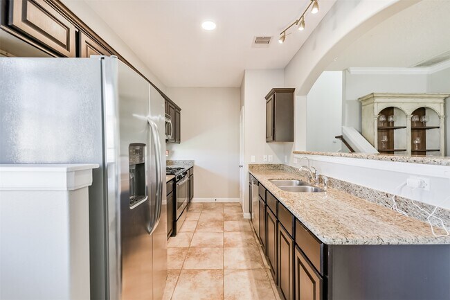 Building Photo - 1822 Don Alejandro