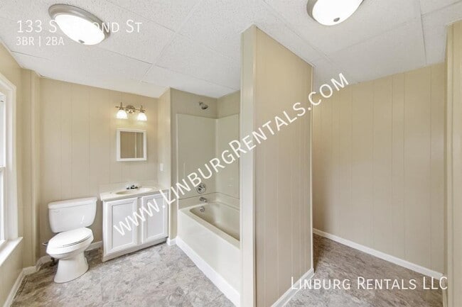 Building Photo - 133 S Second St-