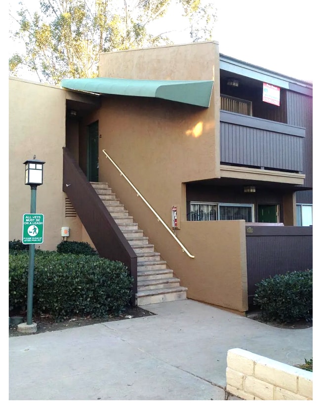 Building Photo - 3454 Castle Glen Dr