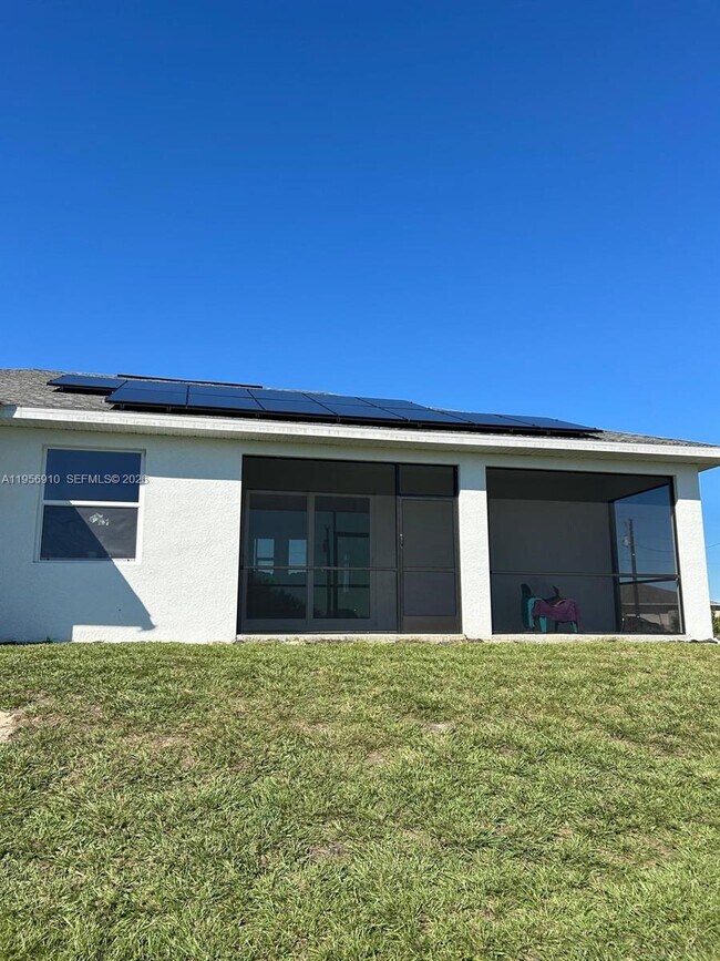 Building Photo - 413 Akin Pl