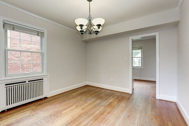 Building Photo - 4933 47th St NW