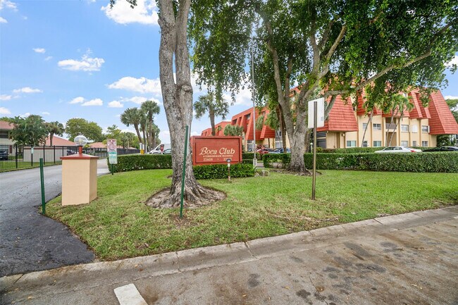 Building Photo - 22615 SW 66th Ave