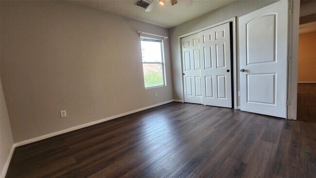 Building Photo - 7310 Fliser