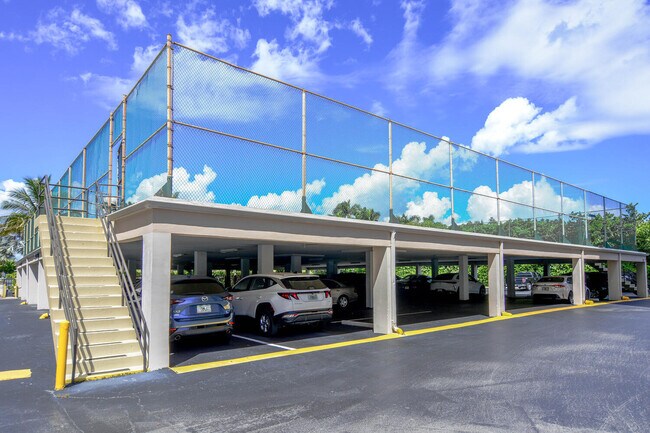 Building Photo - 4200 N Ocean Dr
