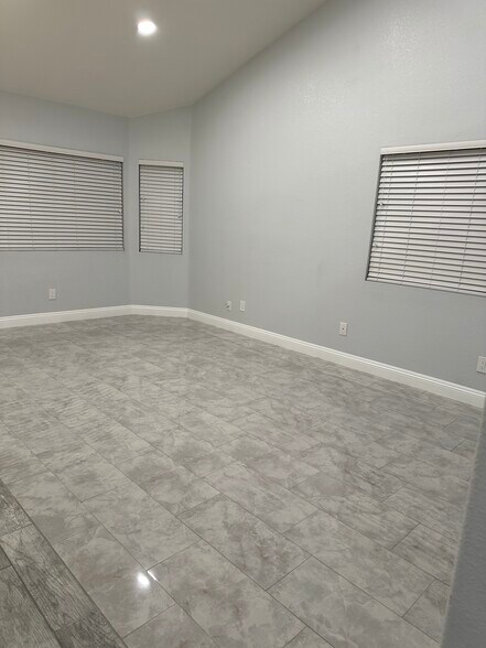 Building Photo - 3552 Kahala Bay Ln