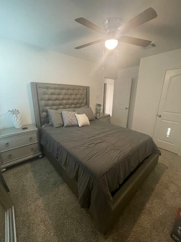 Building Photo - 2434 Moraine Vly Dr