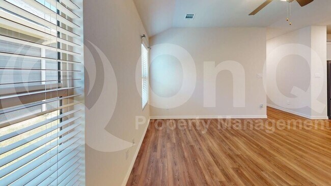 Building Photo - 2876 Brittlebush Dr