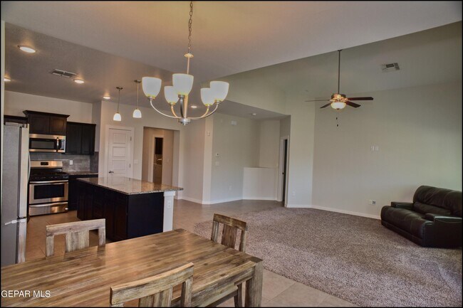 Building Photo - 6980 White Mesquite Wy