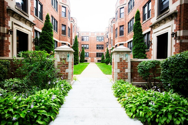 Building Photo - 2129 Ridge Avenue