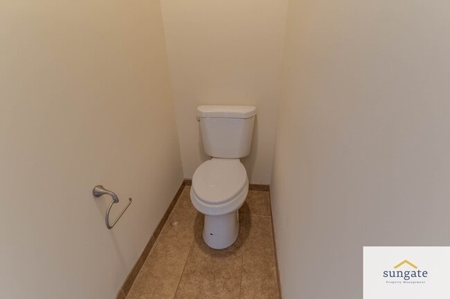 Building Photo - 11227 Terrace Ln