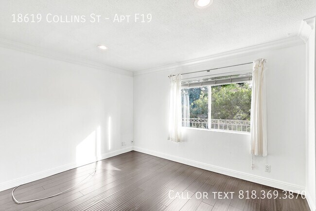 Building Photo - 18619 Collins St