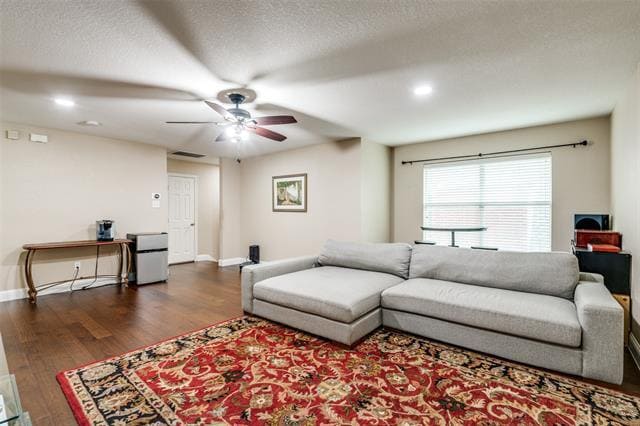 Building Photo - 14823 Blakehill Dr