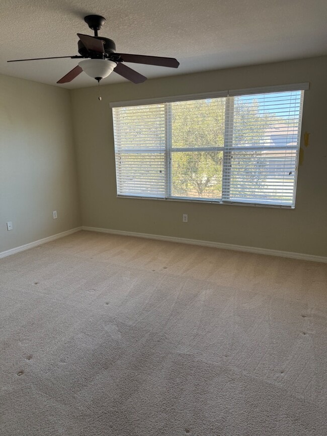 Building Photo - 17423 New Cross Cir