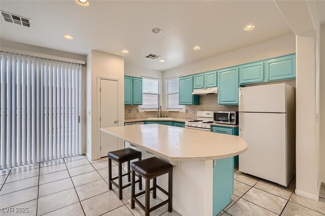 Building Photo - 9027 Quintessa Cove St