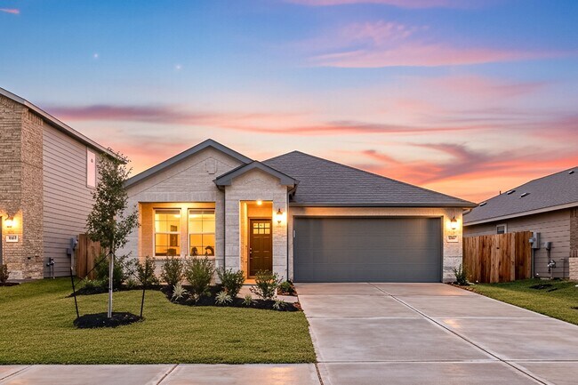 Primary Photo - 6611 Castella Dr