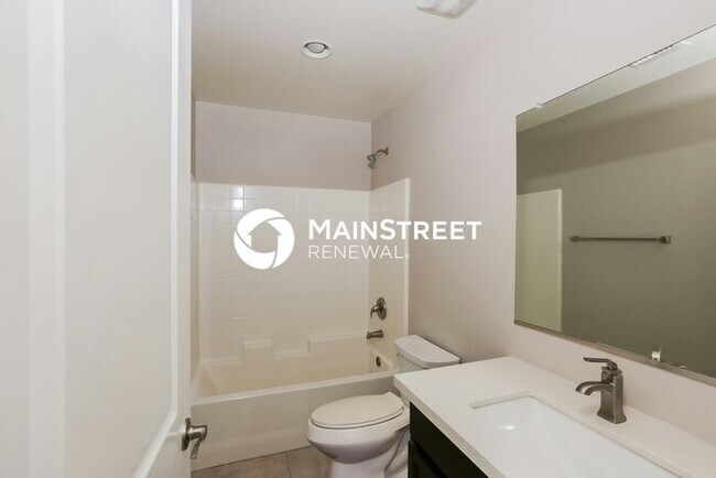 Building Photo - 3 Bedroom Pet-Friendly Home in Phoenix, AZ...