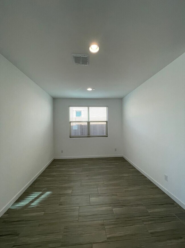 Building Photo - 12552 W Cassia Trail