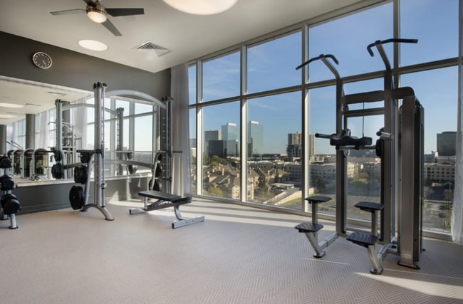 Building Photo - High-Rise Complex ** 1-3 Beds