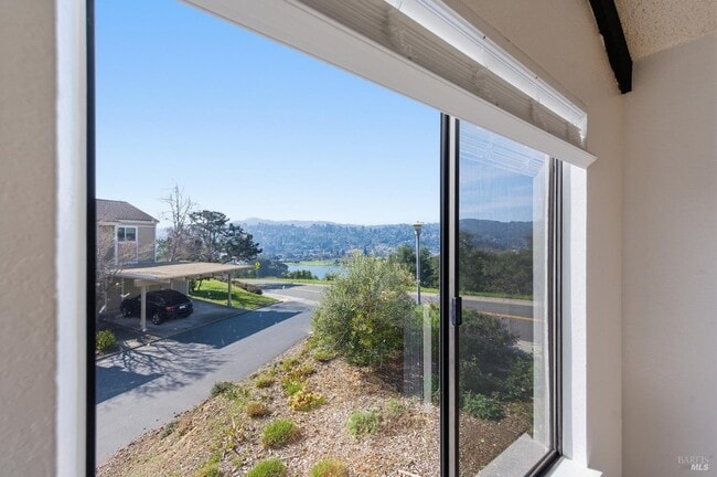 Building Photo - 12 Byron Cir