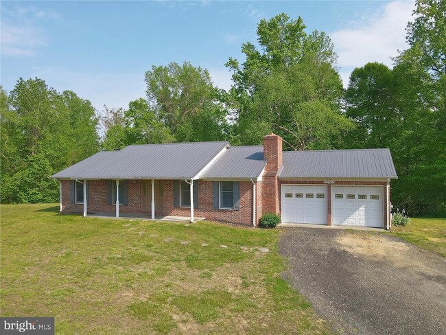 Building Photo - 13245 Croom Rd