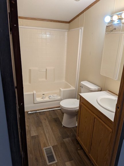 Building Photo - 1458 S 170th Ave