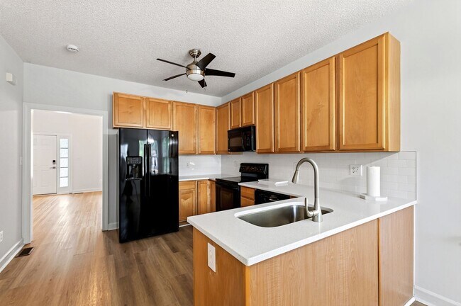 Building Photo - 109 Lemon Drop Cir