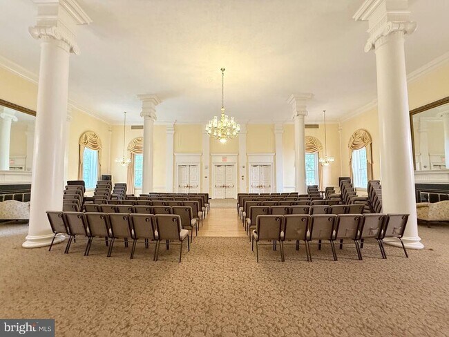 Building Photo - 3531 39th St NW