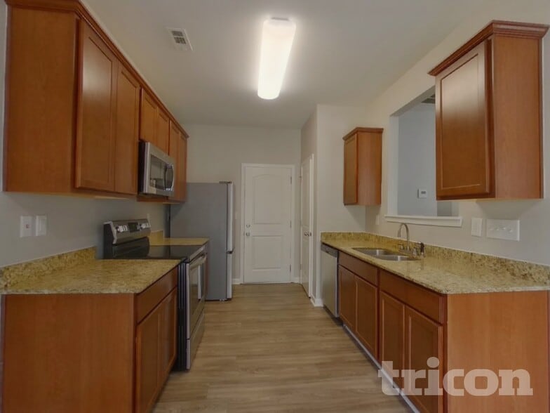 Building Photo - 2054 Aragon Lane