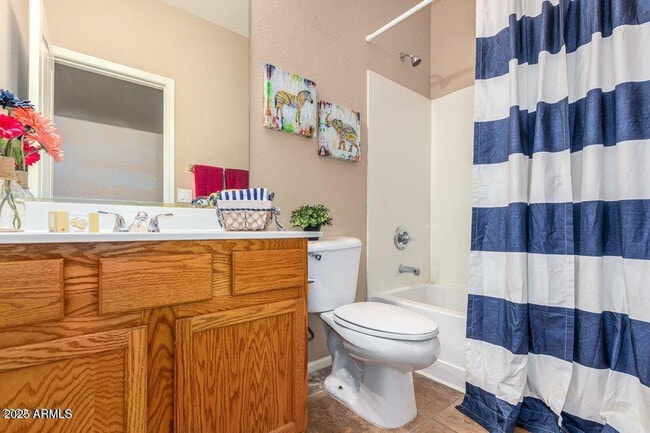 Building Photo - 632 E Mule Train Trail