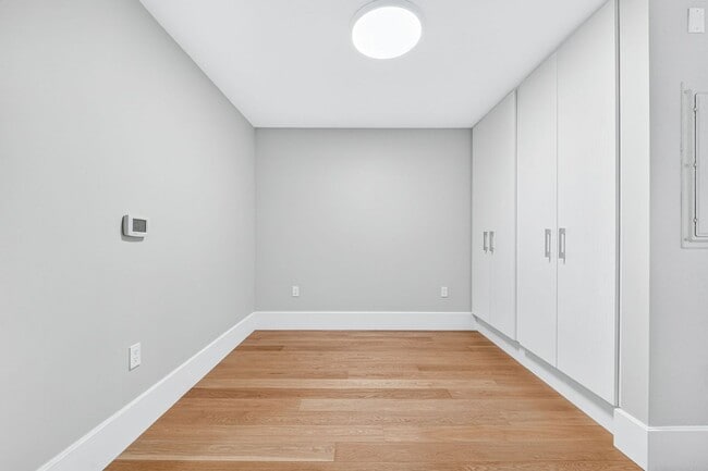 Building Photo - Anaha #511