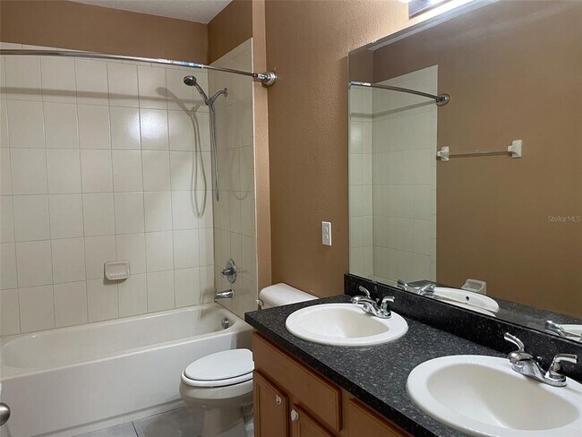 Building Photo - 1418 Marsh Meadow Ln